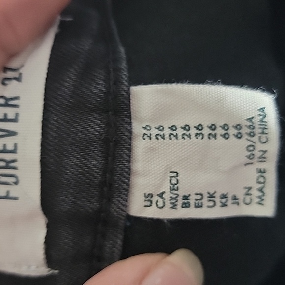 Forever 21 Size 26 Washed Black Distressed Skinny High Rise Jeans - Picture 3 of 14